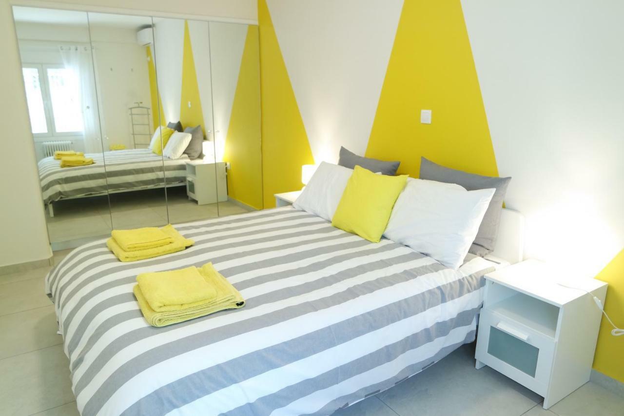 Design Apartment In The City Of Athén Kültér fotó
